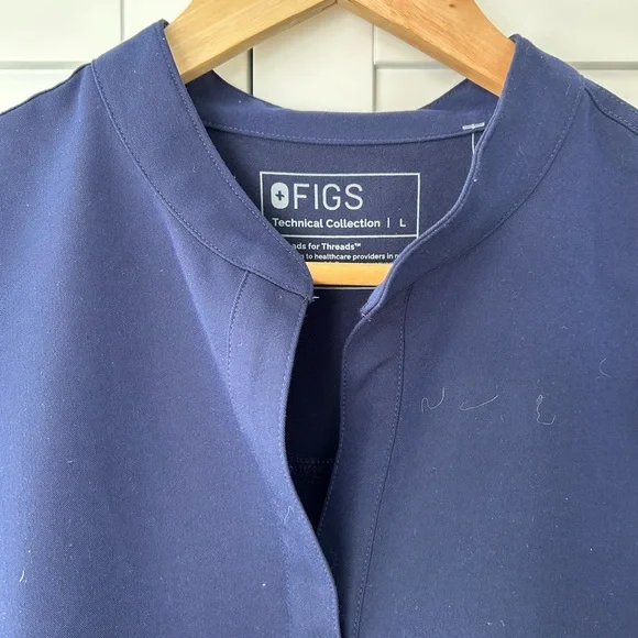 FIGS New Large Rafaela Tunic Scrub Top Navy - Picture 4 of 4